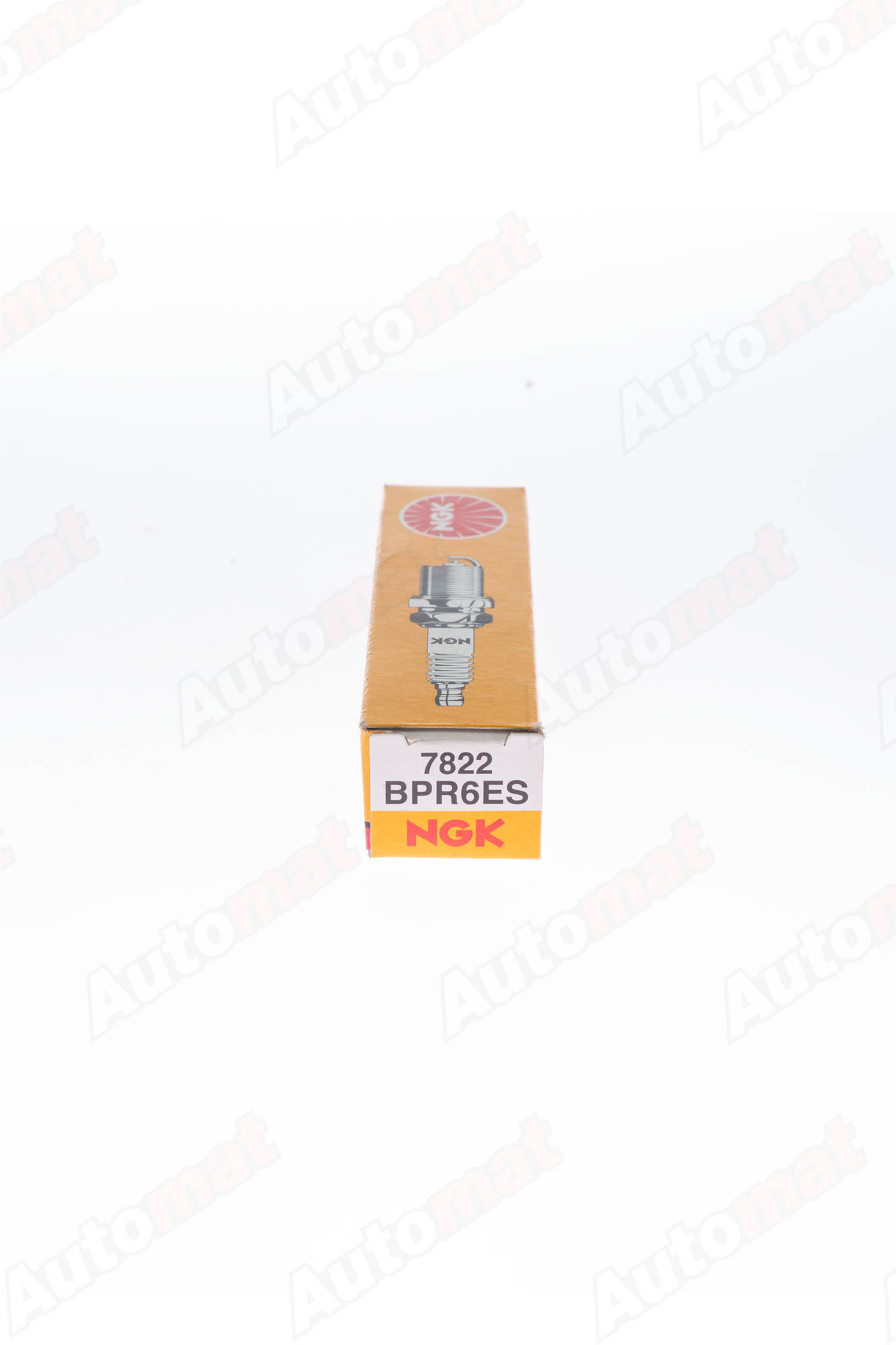 Свеча зажигания NGK 7822 BPR6ES с никелевым электродом
